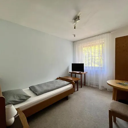 Hotel Hotel-gasthof Deutschmeister 2*