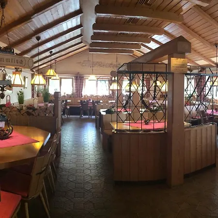 Hotel Hotel-gasthof Deutschmeister